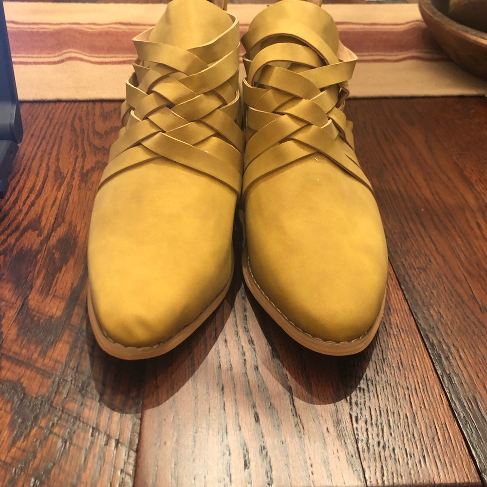 Booties - Picture 3 of 3